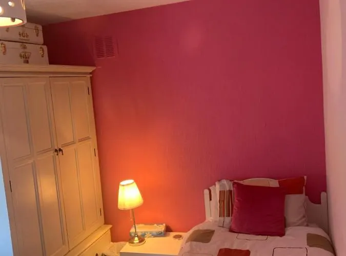 Rum i privatbostad 97 Granville Road